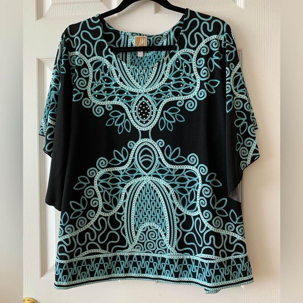 Plus size blouse